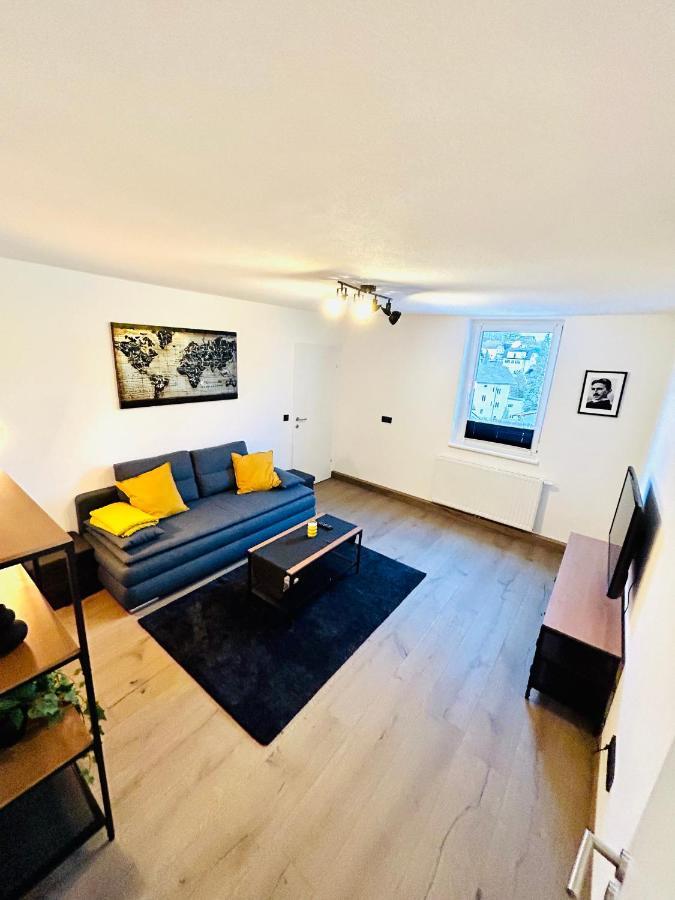 Idyllische Suite In Zentrumsnaehe Mit Parkplatz Top 1 Gmunden Luaran gambar